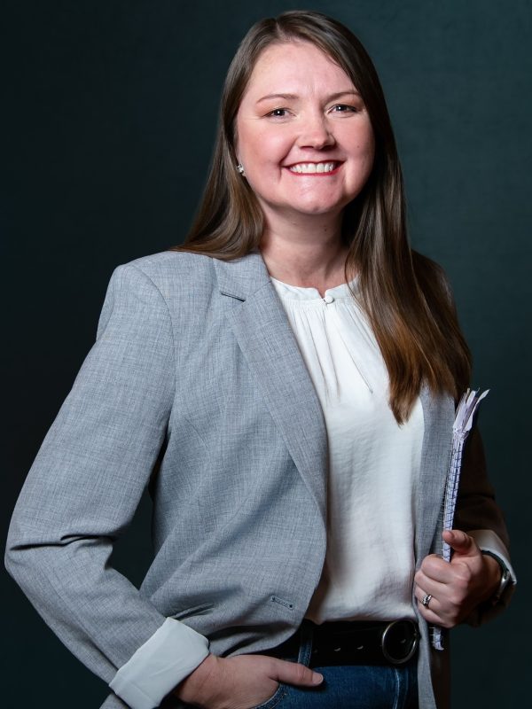 20251117-jenny-jones-850_2022-8x10-high-res copy